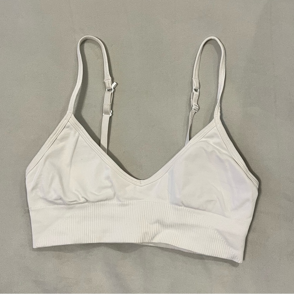 Lululemon Ebb to Street Bra